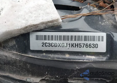 2019 Dodge Charger Scat Pack Rwd z USA, uszkodzony, nr VIN 2C3CDXGJ1KH576630